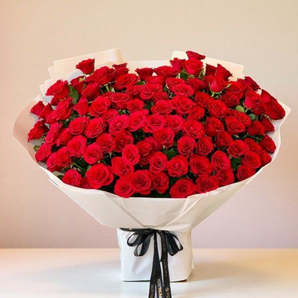 Premium romantic red roses bouquet